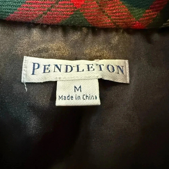 NWT Pendletonton sz M Men’s 100% lambs wool vest - Picture 6 of 6